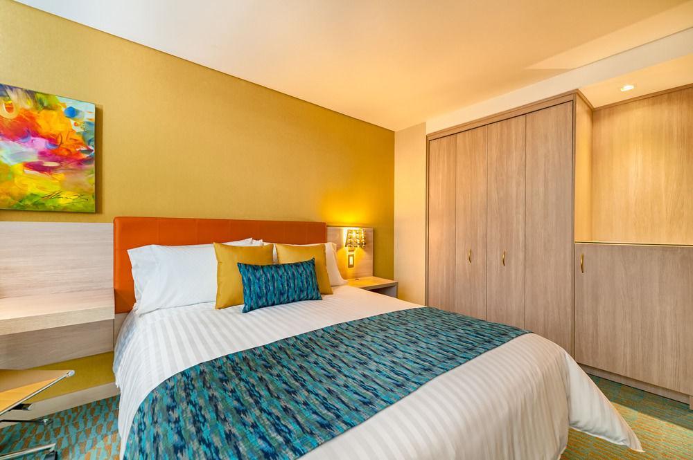 Hotel El Dorado Богота Екстериор снимка